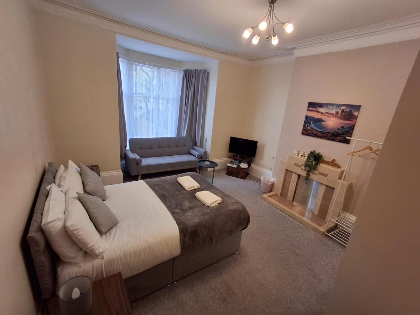 Inn By The Sea, Portsmouth - En Suite Rooms With Or Without Sea View, Onsite Ev 22Kw Eksteriør billede